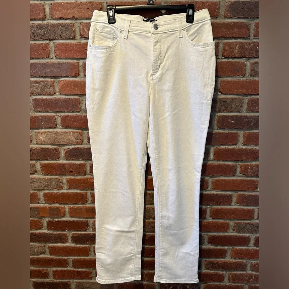 LEE Platinum Label CLASSIC FIT Straight Leg White Jeans Women's Size 12M